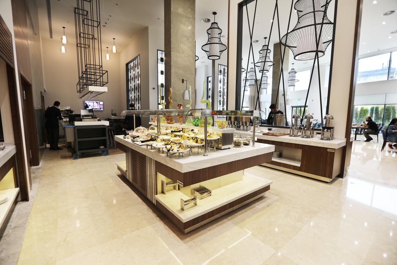 Hilton Garden Inn อดิยามาน ภายนอก รูปภาพ