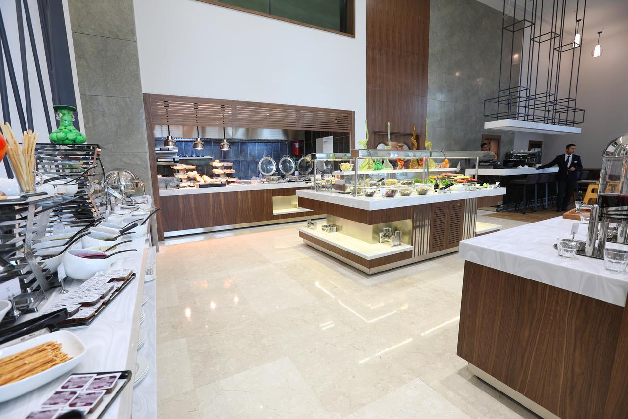 Hilton Garden Inn อดิยามาน ภายนอก รูปภาพ