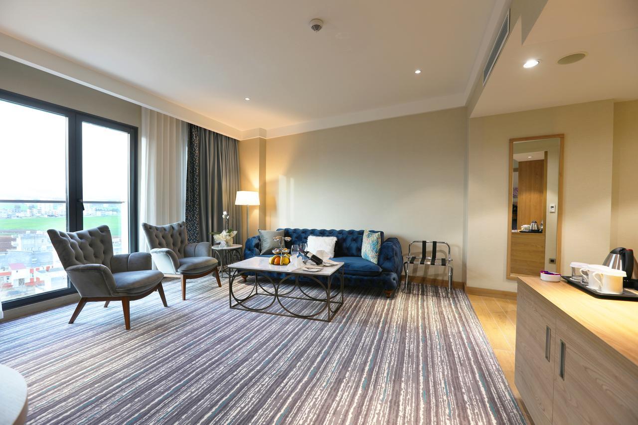 Hilton Garden Inn อดิยามาน ภายนอก รูปภาพ