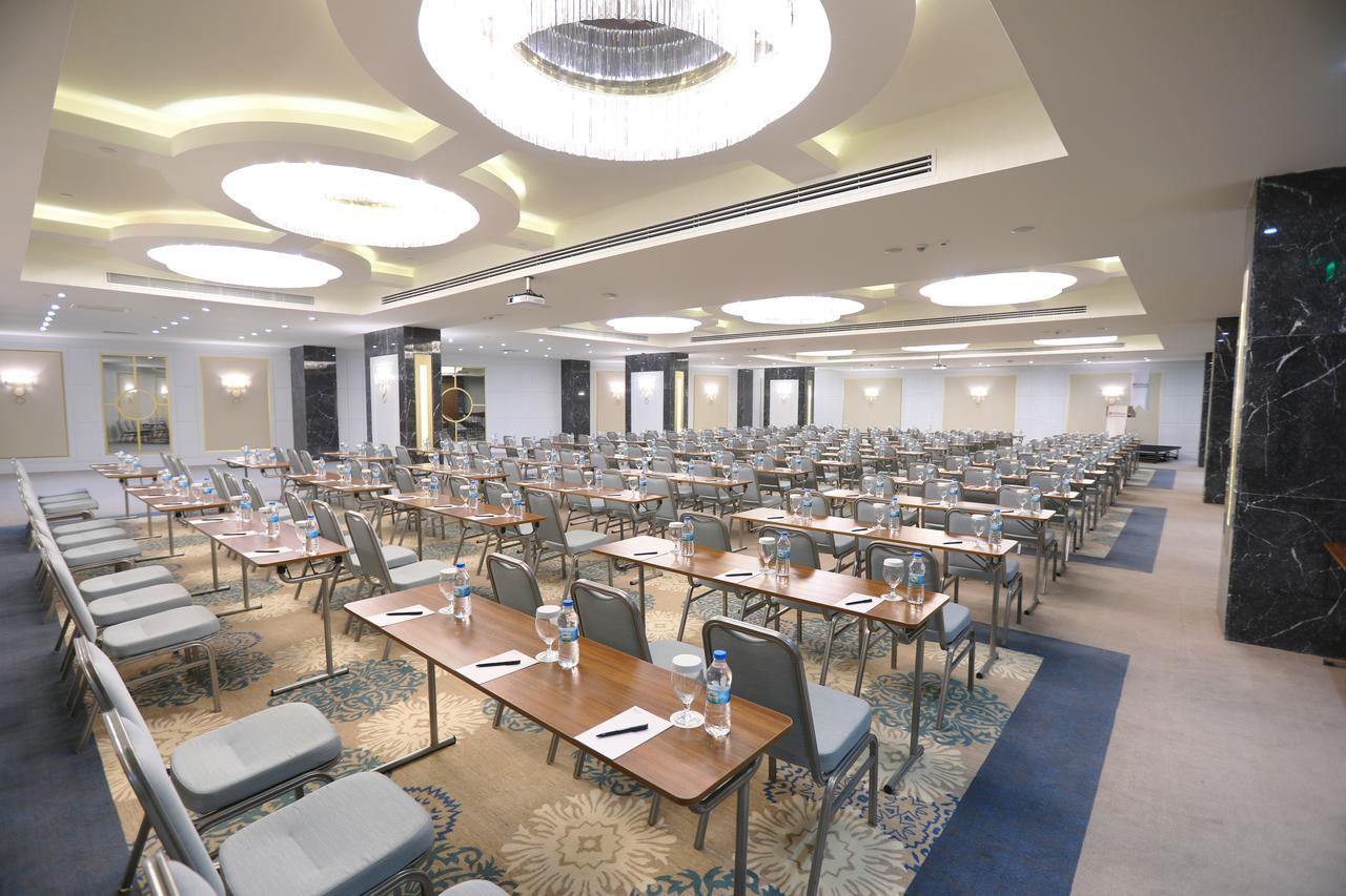 Hilton Garden Inn อดิยามาน ภายนอก รูปภาพ