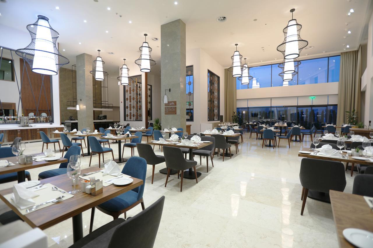 Hilton Garden Inn อดิยามาน ภายนอก รูปภาพ